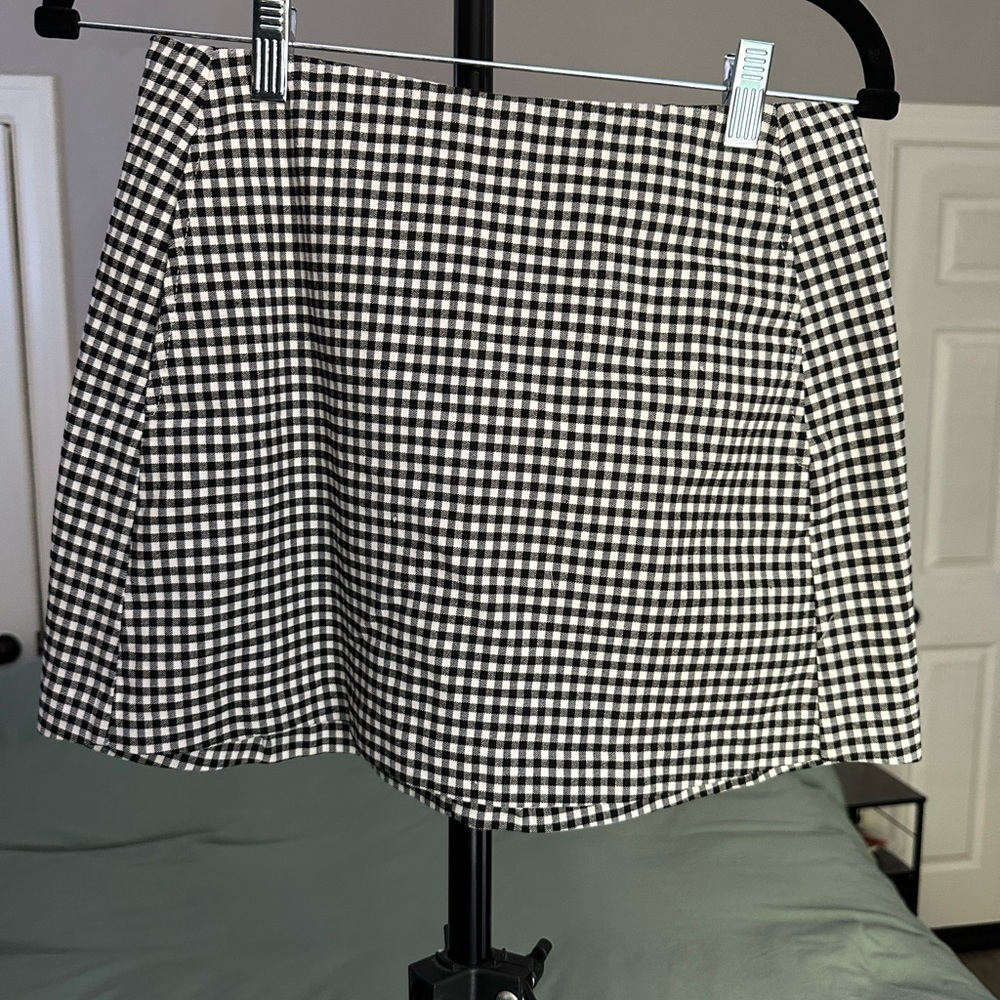 Urban Outfitters plain mini skirt